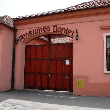 Pensiunea Daniel Sibiu Buitenkant foto