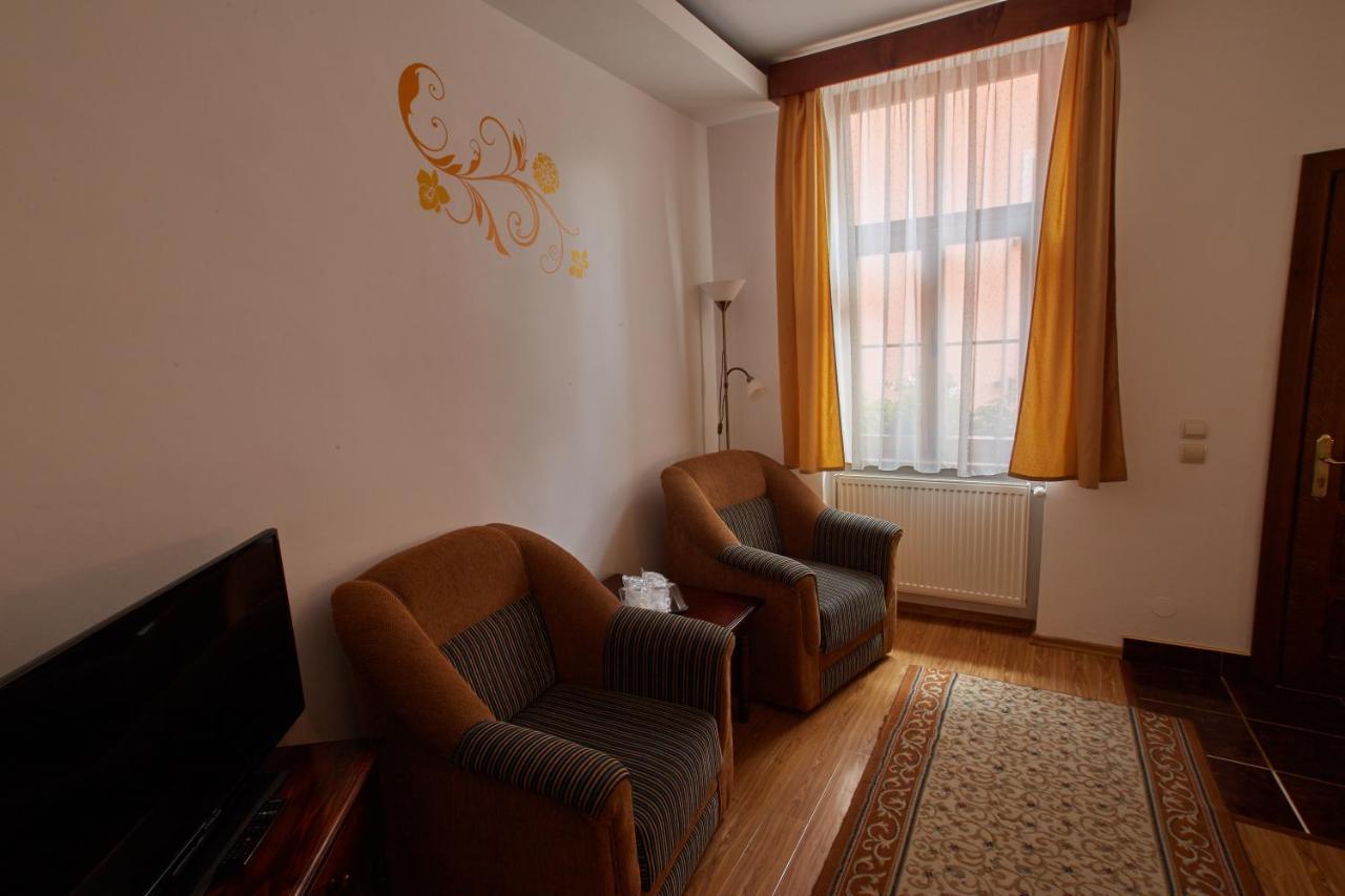 Pensiunea Daniel Sibiu Buitenkant foto